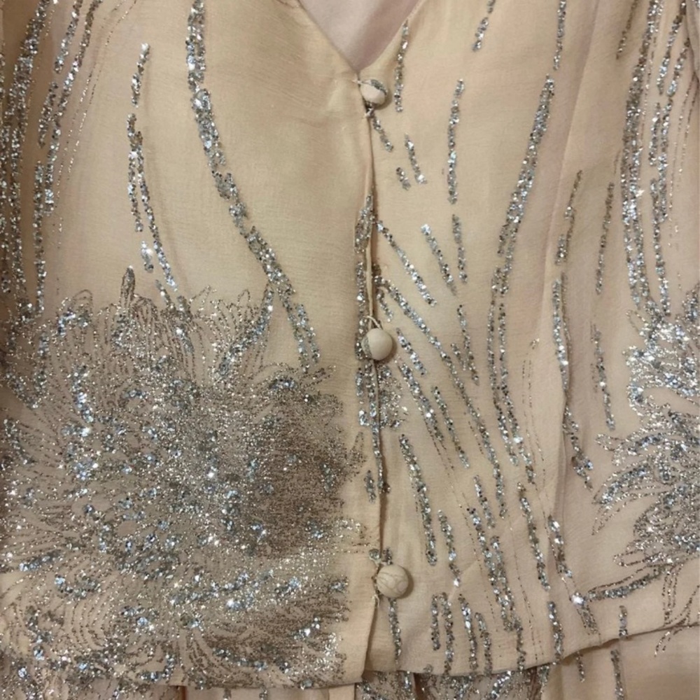 Dress - Picture 3 of 4